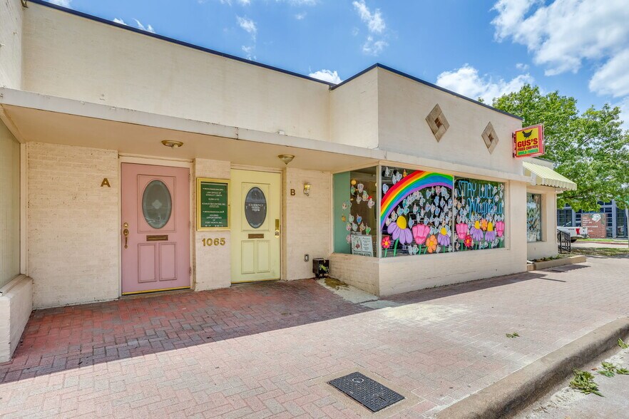 More Photos Of 1065 W Magnolia Ave, Fort Worth Office For Lease