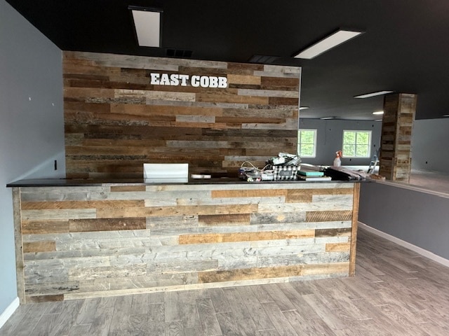 More Photos Of 1344 E Cobb Dr, Marietta Office For Lease