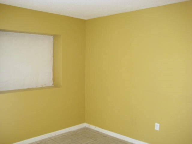 More Photos Of 10600 Theresa Dr, Jacksonville Industrial For Lease