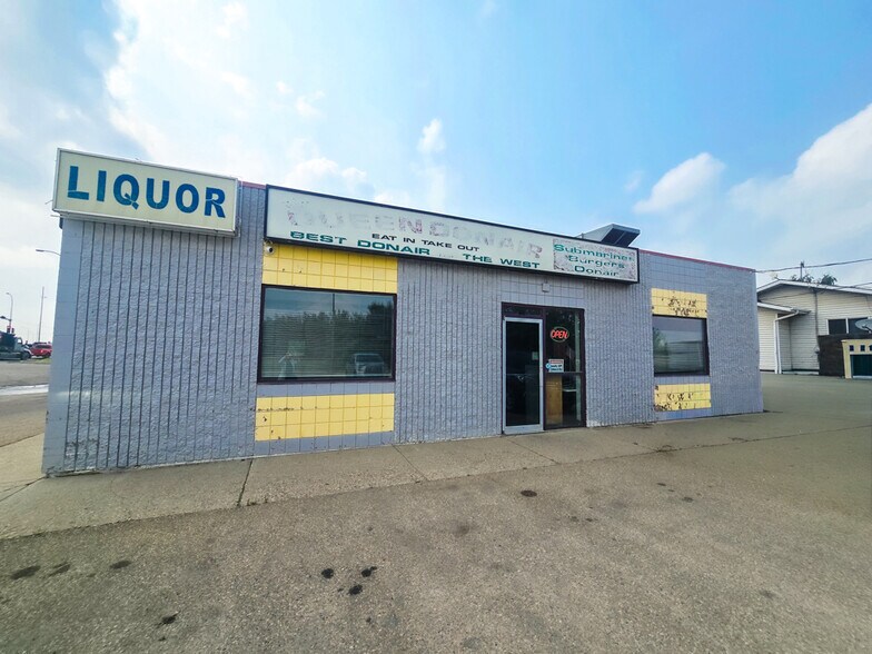 More Photos Of 304 20th Ave, Nisku Storefront For Lease