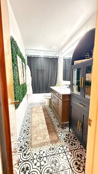 More Photos Of 9506 F M 835, Slaton Sports And Entertainment For Sale