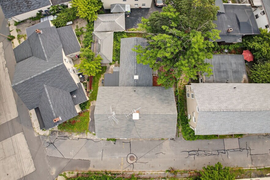 More Photos Of 7 Morrill St, Nashua Multifamily For Sale