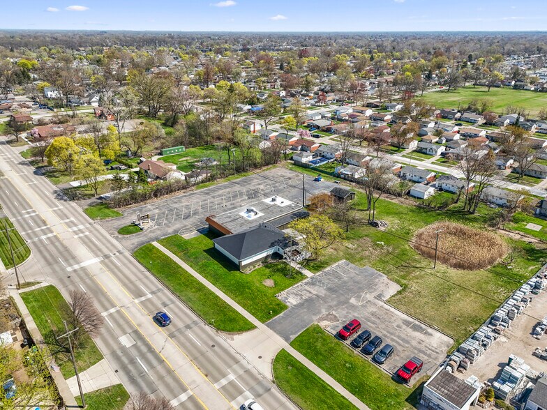 More Photos Of 1217 S Merriman Rd, Westland Lodge Meeting Hall For Sale