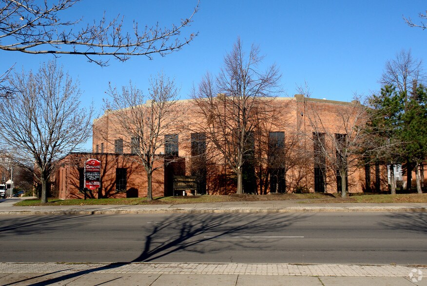 More Photos Of 369 Franklin St, Buffalo Office For Sale