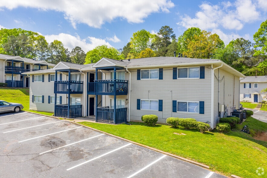 Primary Photo Of 3041 Landrum Dr SW, Atlanta Apartments For Sale