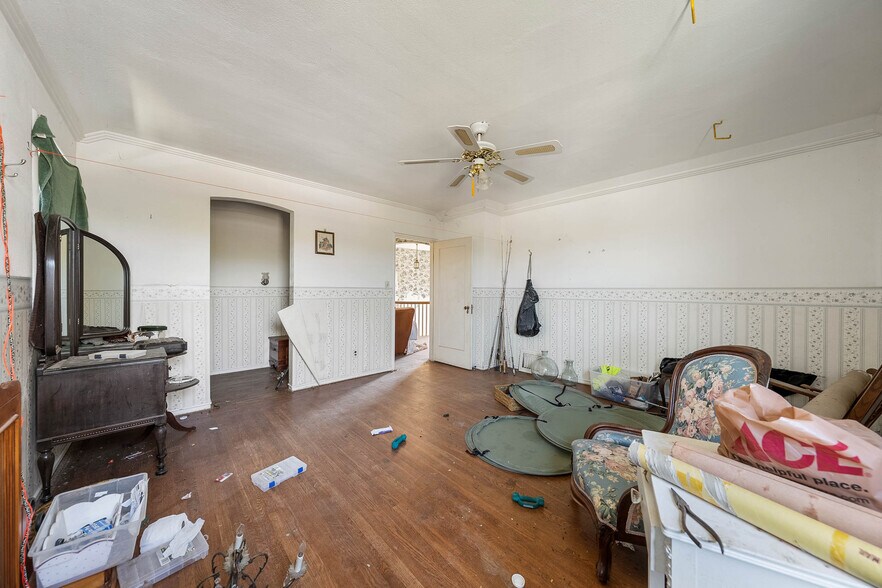More Photos Of 743 College City Rd, Arbuckle Apartments For Sale