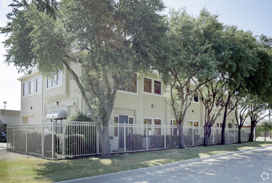 More Photos Of 5421 Alpha Rd, Dallas Office For Lease