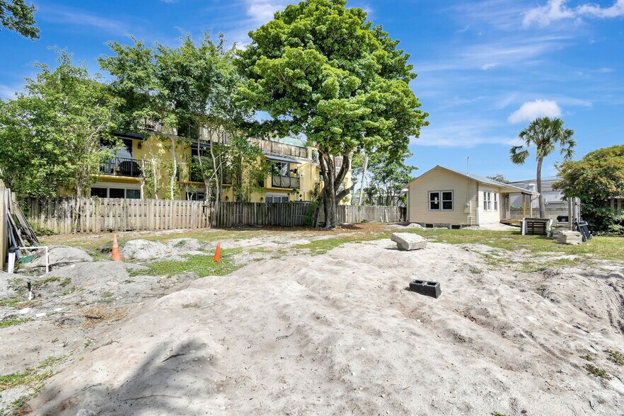 More Photos Of 11 SW 11th Ave, Fort Lauderdale Land For Sale