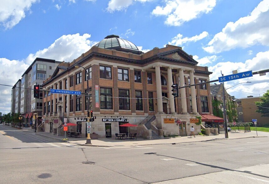 Primary Photo Of 304 15th Ave SE, Minneapolis Apartments For Lease