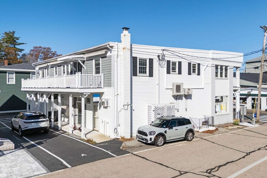 More Photos Of 20 Shore Rd, Ogunquit Storefront Retail Office For Sale