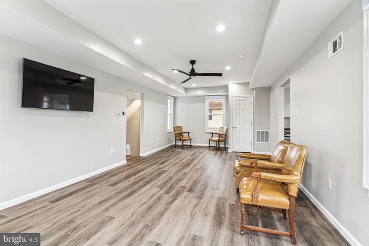 More Photos Of 625 Byberry Rd, Philadelphia Funeral Home For Sale