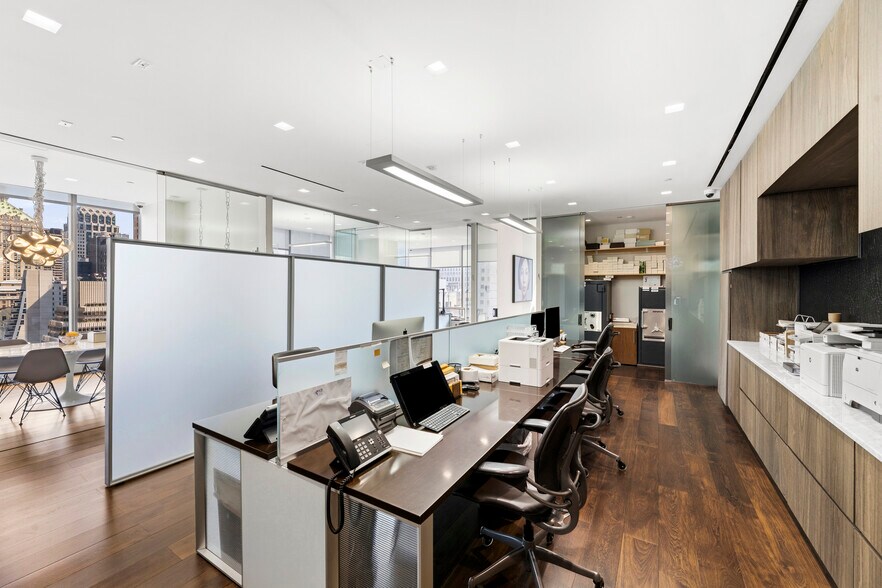 More Photos Of 50 W 47th St, New York Office Residential For Sale