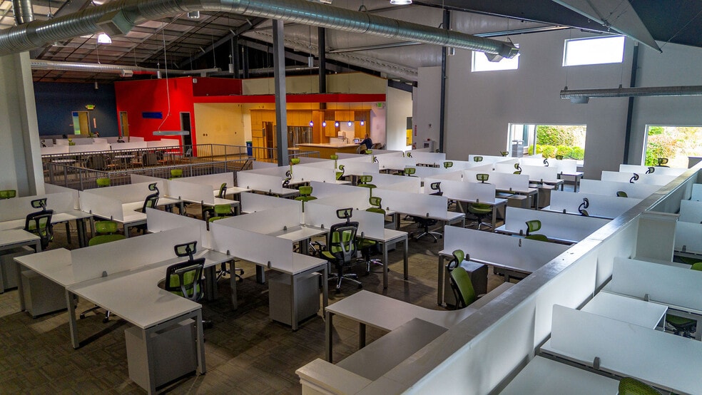 More Photos Of 4400 Port Union Rd, West Chester Light Distribution For Lease