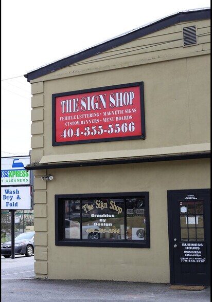 More Photos Of 1640 Northside Dr NW, Atlanta Storefront Retail Office For Sale