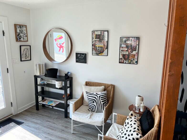 More Photos Of 8 N Clarendon Ave, Avondale Estates Freestanding For Sale