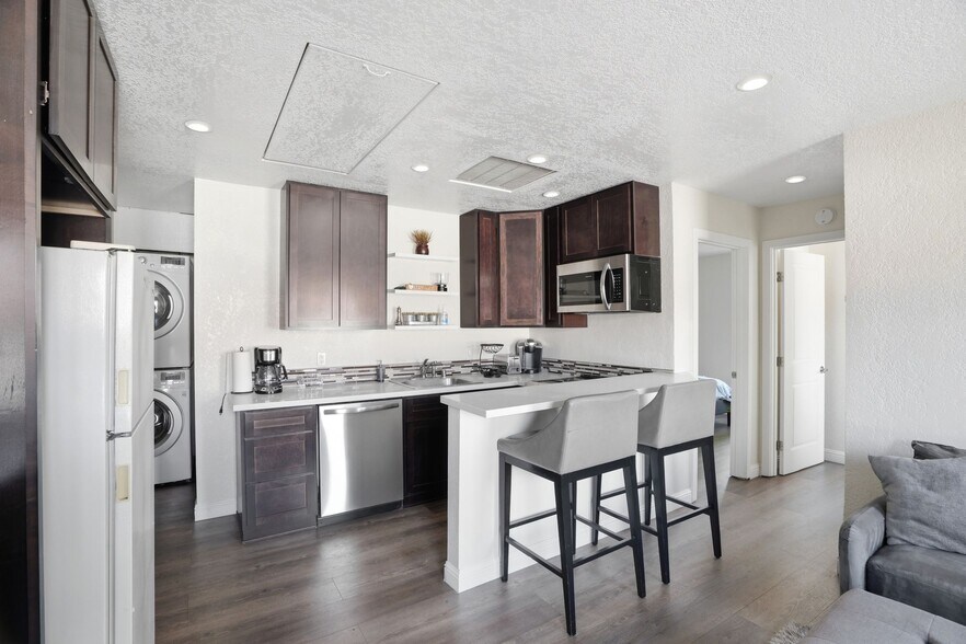 More Photos Of 1131 Luchessi Dr, San Jose Office Residential For Sale