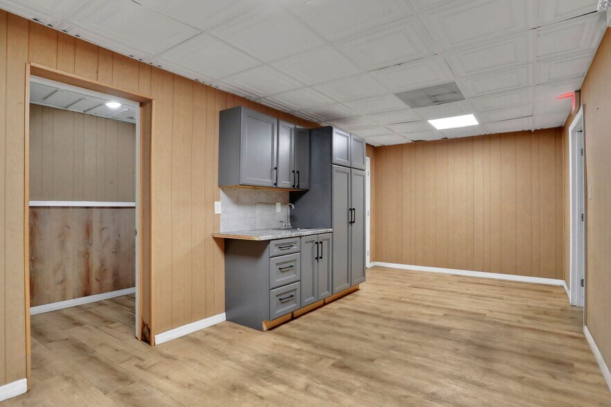 More Photos Of 1507-1775 Industrial Blvd, Jacksonville Unknown For Lease