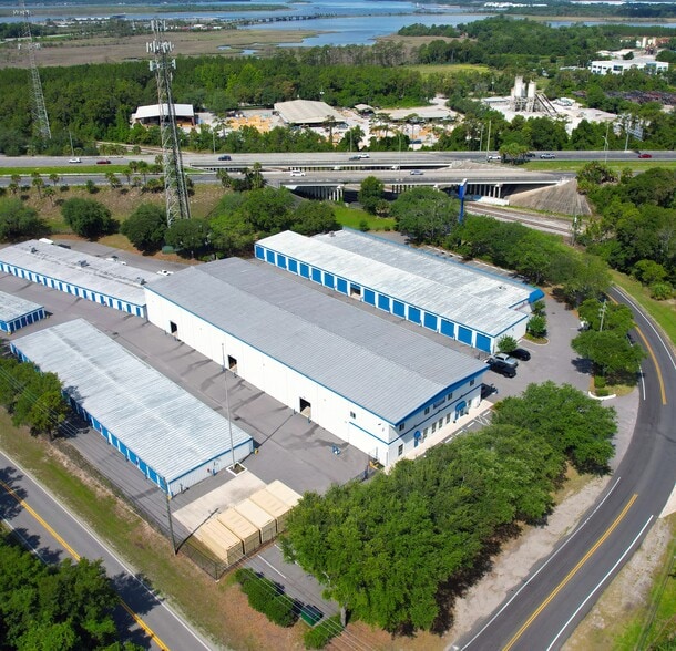 More Photos Of 10416 New Berlin Rd, Jacksonville Warehouse For Lease