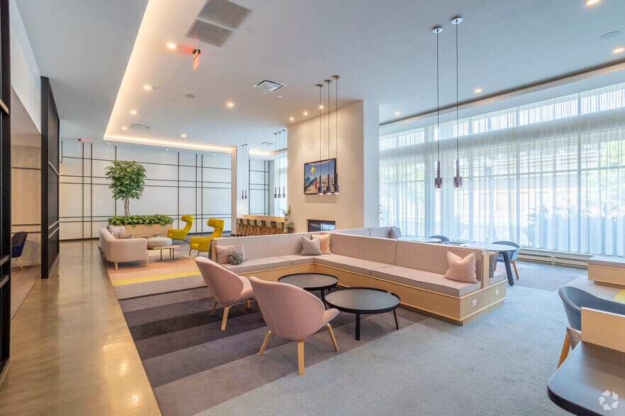 More Photos Of 1133 South Blvd, Oak Park Apartments For Lease