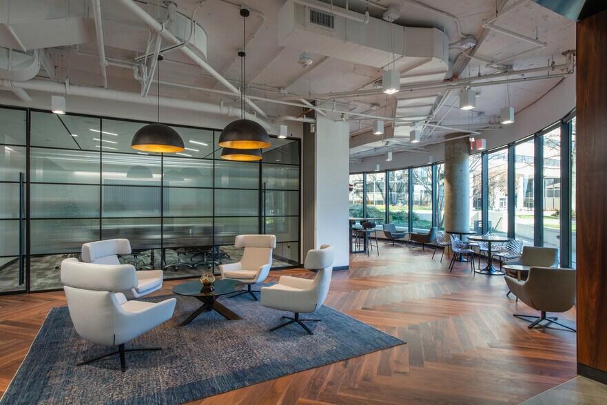 More Photos Of 8200 Greensboro Dr, McLean Office For Lease