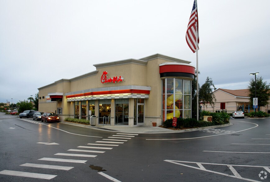 More Photos Of 2410-2606 E Colonial Dr, Orlando Unknown For Lease