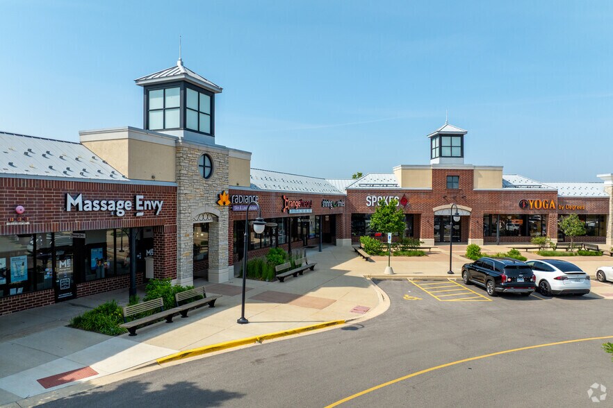 More Photos Of 101-295 Rice Lake Sq, Wheaton Supermarket For Sale