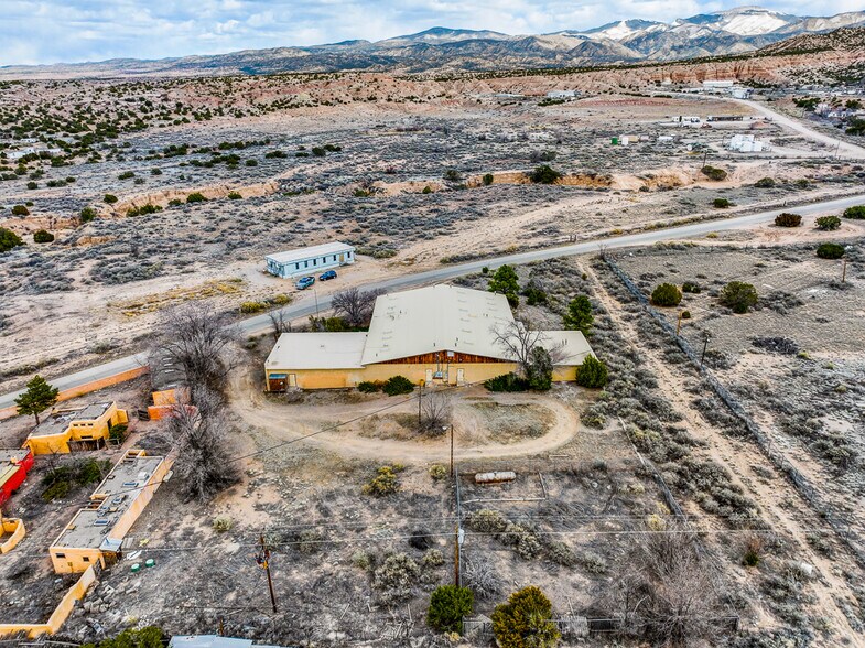 More Photos Of 20 Arroyo Cuyamungue Rd, Santa Fe Warehouse For Sale