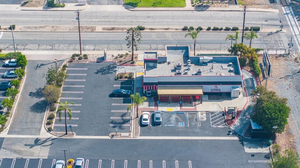 More Photos Of 8790 Central Ave, Montclair Fast Food For Sale