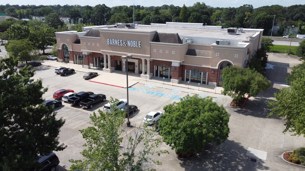 More Photos Of 2590 Citiplace Ct, Baton Rouge Freestanding For Sale