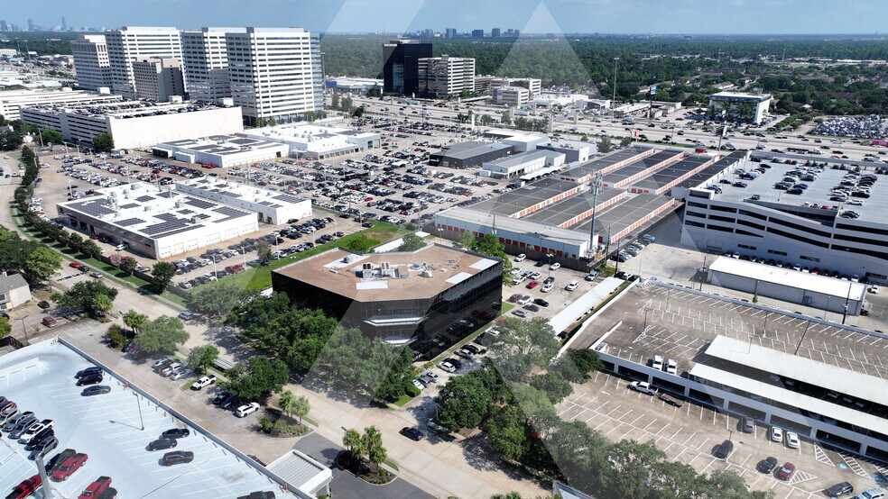 More Photos Of 11931 Wickchester Ln, Houston Office For Lease