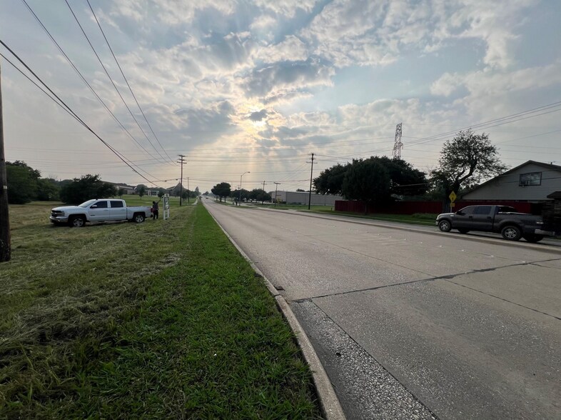 More Photos Of 810 Barnes Bridge Rd, Mesquite Land For Sale