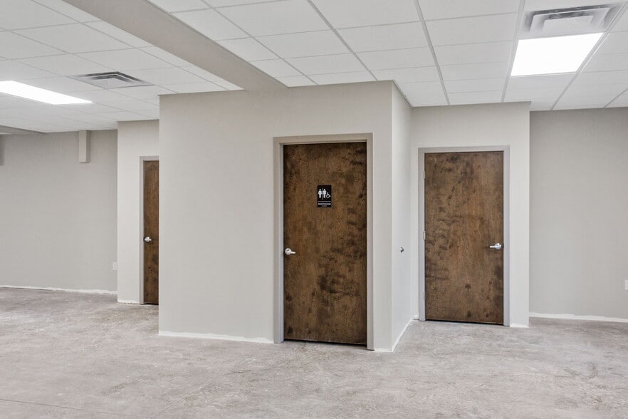 More Photos Of 221 Osage Ln, Waynesboro Medical For Lease