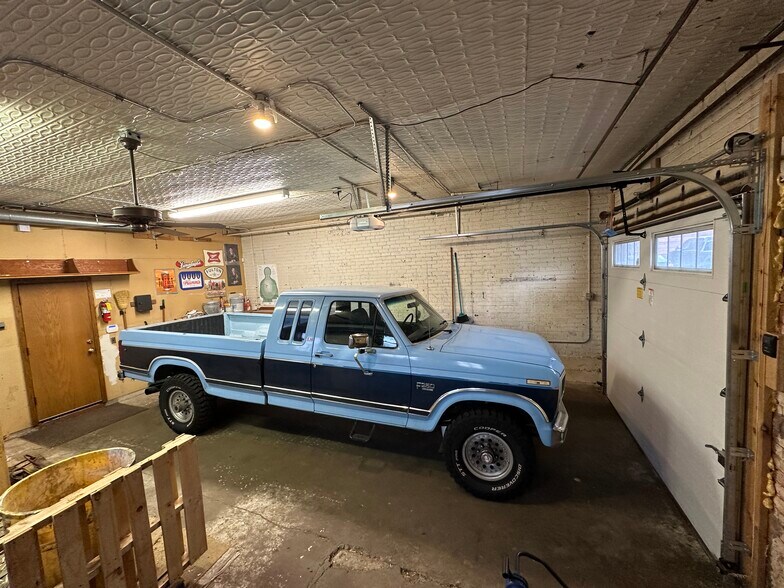 More Photos Of 62 Hamline Ave S, Saint Paul Freestanding For Lease