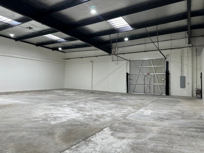 More Photos Of 2121 Lee Ave, South El Monte Warehouse For Sale