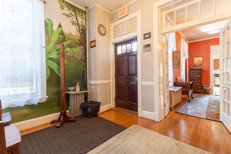 More Photos Of 22 E 2nd St, Frederick Office Residential For Lease