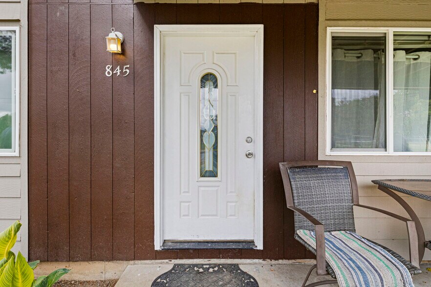 More Photos Of 805-875 Gerth Ave NW, Salem Apartments For Sale