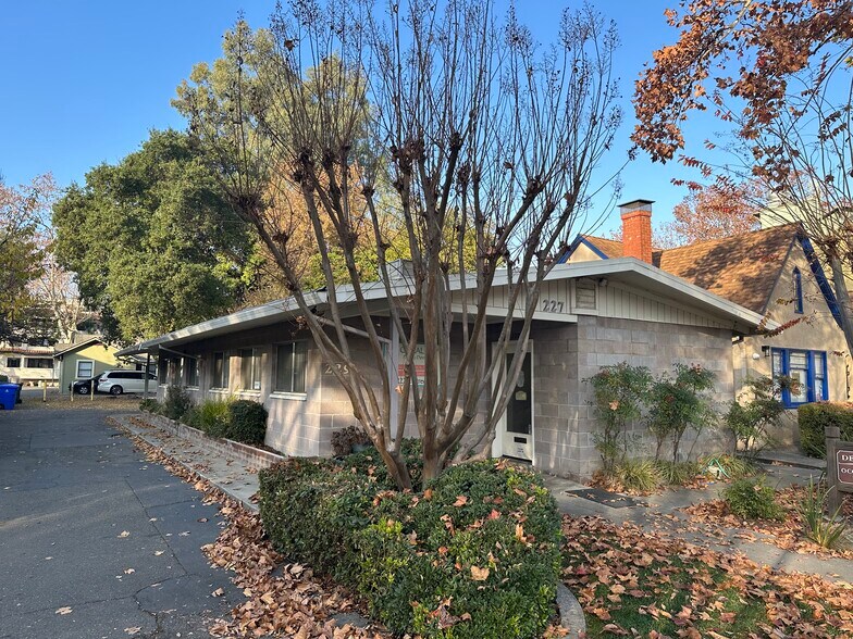 More Photos Of 227-229 C St, Davis Office For Sale