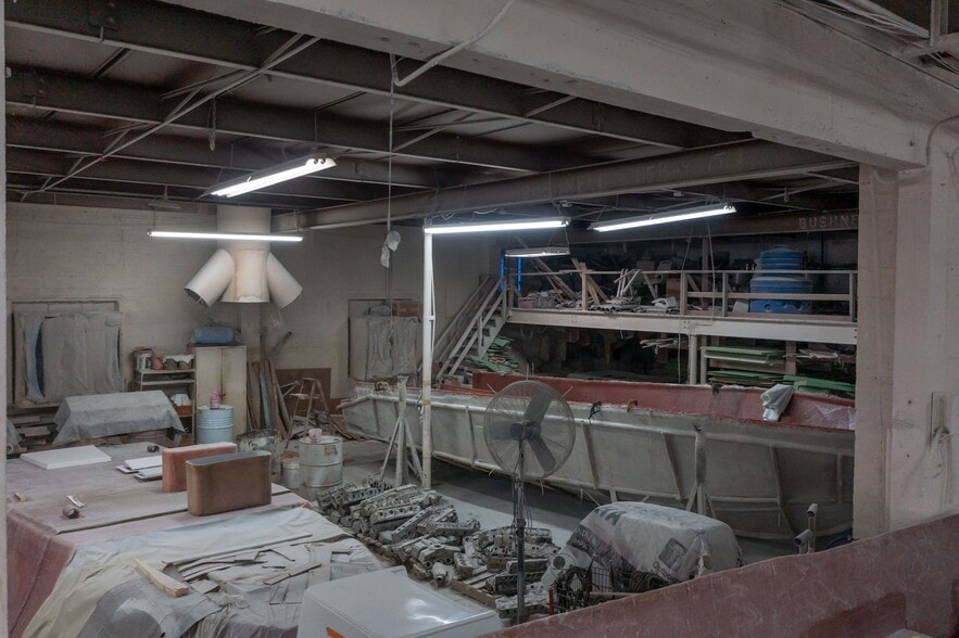 More Photos Of 1040 E 26th St, Hialeah Warehouse For Sale