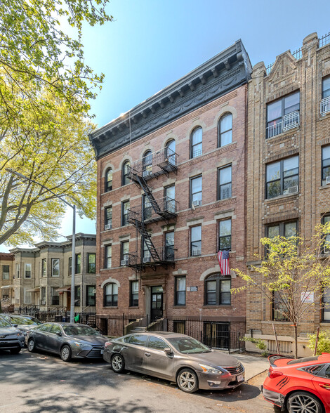 Primary Photo Of 550 55th St, Brooklyn Apartments For Sale