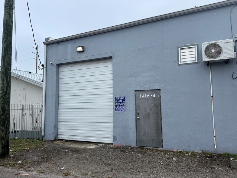 More Photos Of 1406-1416 N Dixie Hwy, Hollywood Warehouse For Lease
