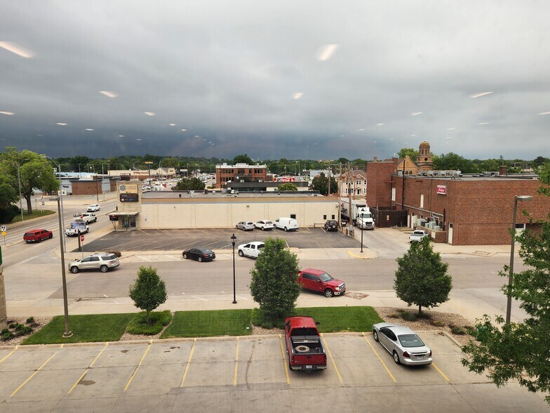 More Photos Of 2223 2nd Ave, Kearney Office For Lease