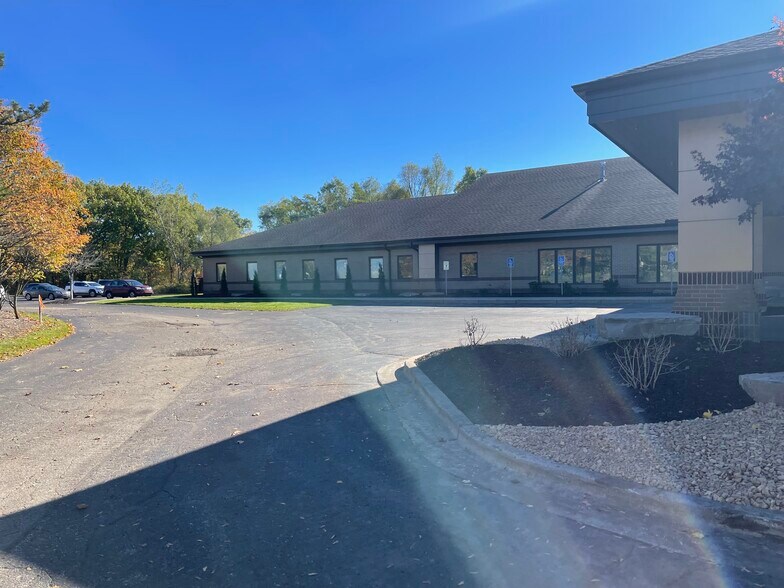 More Photos Of 3322 Beltline Ct NE, Grand Rapids Medical For Lease