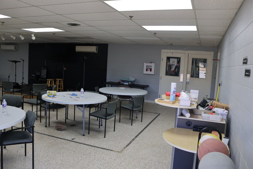 More Photos Of 225 Clover Ave, Comer Religious Facility For Sale