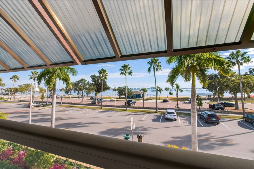 More Photos Of 5657 Shore S blvd, Gulfport Specialty For Sale