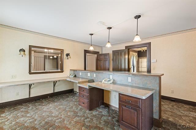 More Photos Of 222 E Maumee St, Adrian Office Residential For Sale