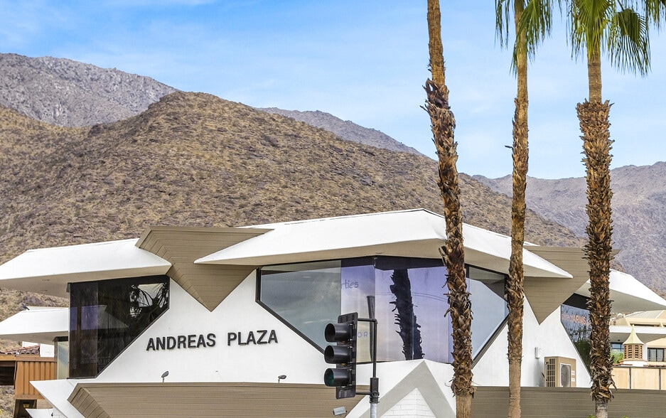 More Photos Of 201 N Indian Canyon Dr, Palm Springs Storefront Retail Office For Sale