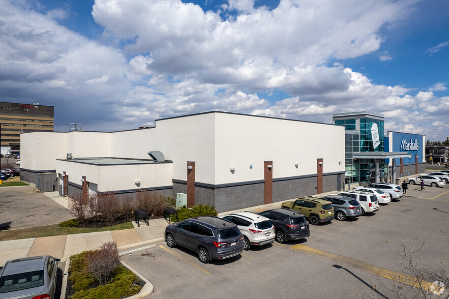 More Photos Of 7337 Macleod Trl S, Calgary Unknown For Lease