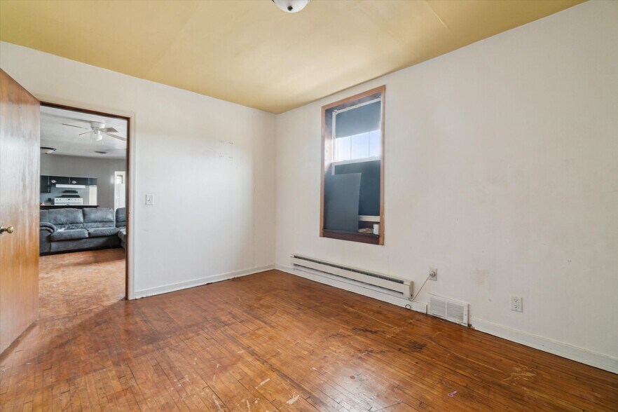 More Photos Of 107 Baker St, Waunakee Storefront Retail Office For Sale