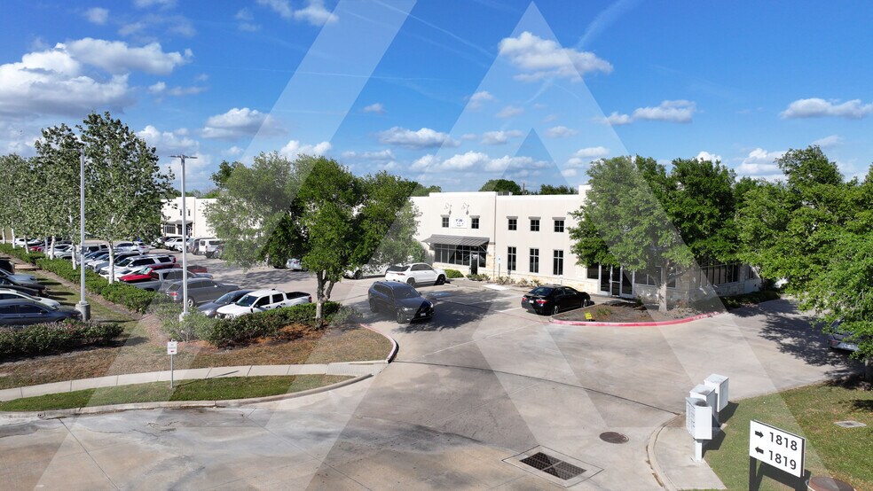 More Photos Of 1811 First Oaks Rd, Richmond Unknown For Lease