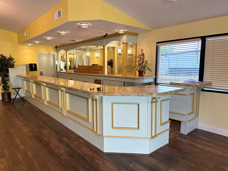 More Photos Of 1001 Clark Ave, Yuba City Hotel For Lease